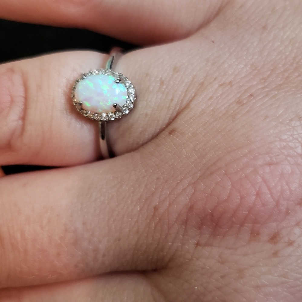 Opal Ring. Size 8
